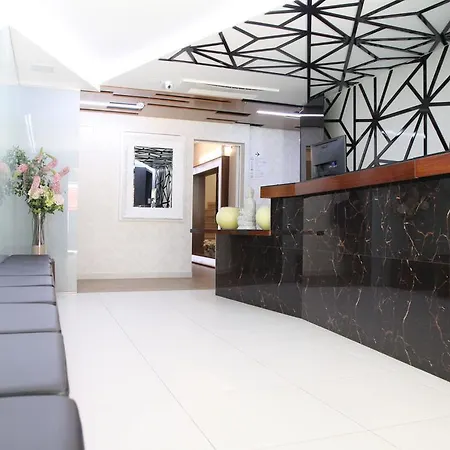 Otel The Element