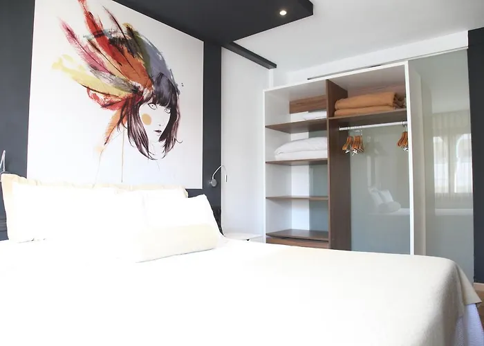 Hotel The Element 4*