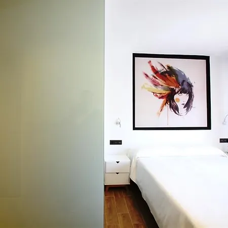 Hotel The Element